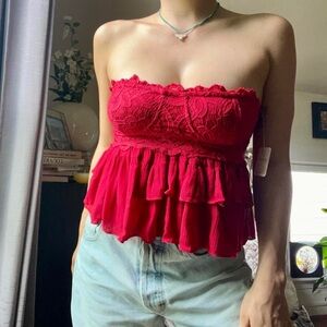 🎸FREE PEOPLE🎸🔥NWT🔥Adella
Lace Strapless Corset Tube Top in Cherry Red— S